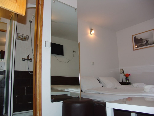 Imagen de la habitación del Hotel Maksimir. Foto 3