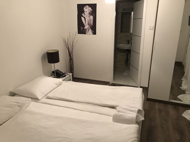 Imagen de la habitación del Hotel Maksimir. Foto 8
