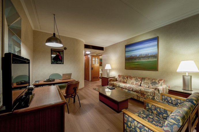 Imagen de los interiores del Hotel Maksoud Plaza. Foto 10