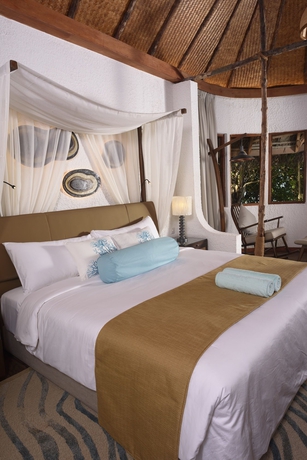 Imagen de la habitación del Hotel Makunudu Island. Foto 9