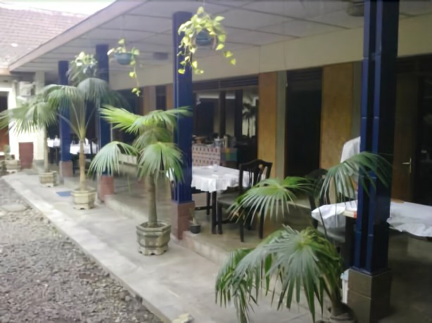 Imagen de los interiores del Hotel Makuta. Foto 19
