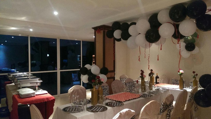 Imagen de los interiores del Hotel Makutano. Foto 11