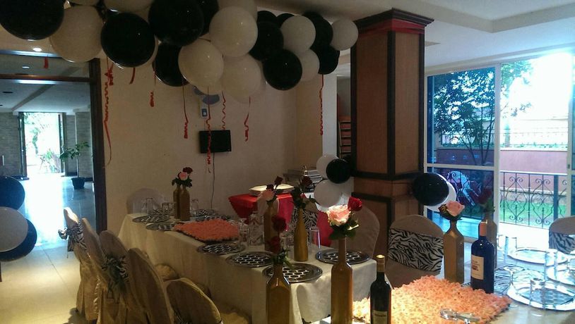 Imagen de los interiores del Hotel Makutano. Foto 14