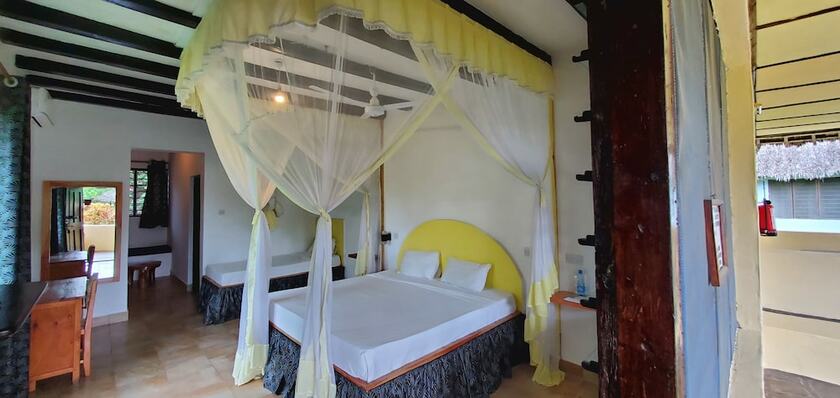 Imagen de la habitación del Hotel Makuti Villas Resort. Foto 20