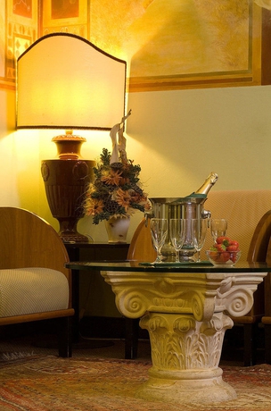 Imagen de los interiores del Hotel Mala Strana. Foto 11