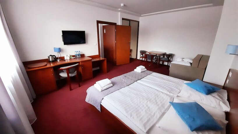 Imagen de la habitación del Hotel Malachit Medical Spa. Foto 19