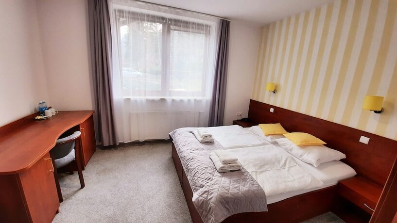 Imagen de la habitación del Hotel Malachit Medical Spa. Foto 31