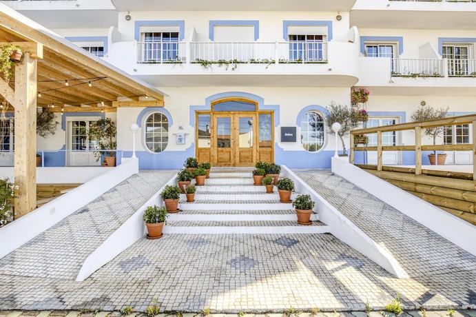 Imagen general del Hotel Malacuna Peniche. Foto 1