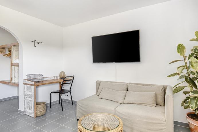 Imagen de la habitación del Hotel Malacuna Peniche. Foto 10