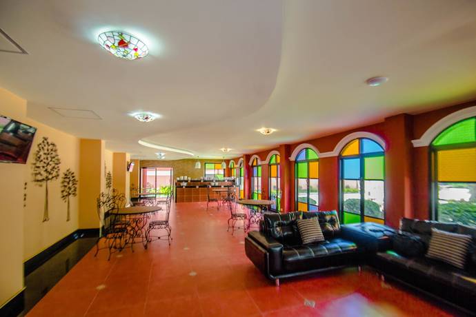 Imagen de los interiores del Hotel Maladee, Uttaradit. Foto 8