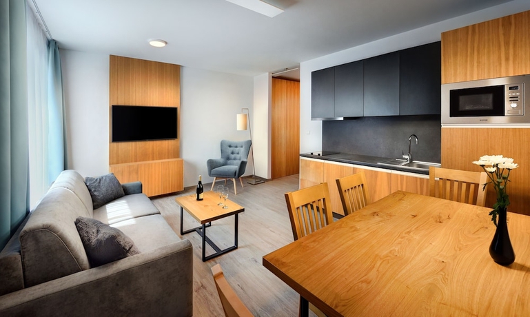 Imagen de la habitación del Hotel Maladinovo. Foto 8