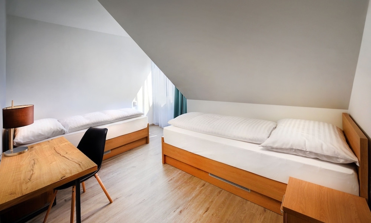 Imagen de la habitación del Hotel Maladinovo. Foto 16
