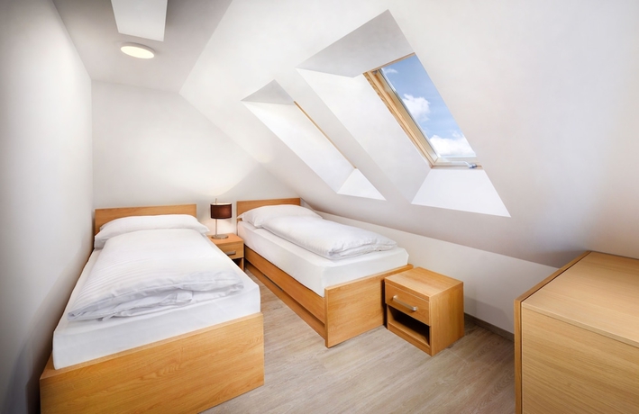 Imagen de la habitación del Hotel Maladinovo. Foto 17