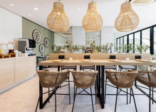 Imagen de los interiores del Hotel Malaga Alameda Centro Affiliated By Meliá. Foto 7