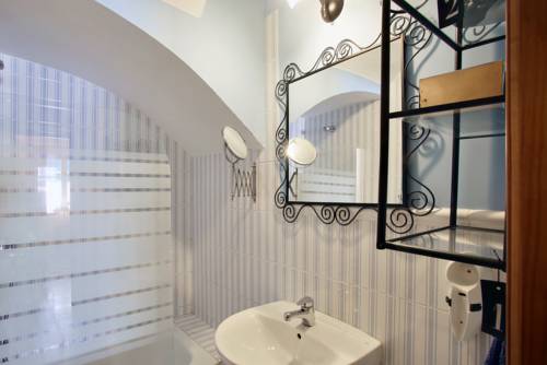 Imagen de la habitación del Hotel Malaga Lodge Guesthouse. Foto 18