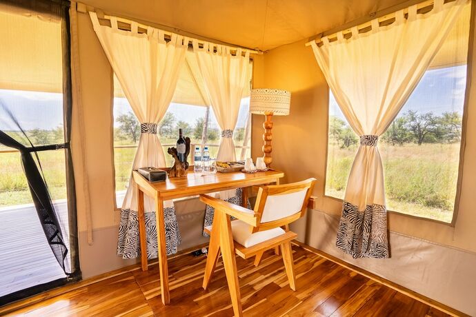 Imagen de la habitación del Hotel Malaika Luxury Camp Seronera Serengeti. Foto 16