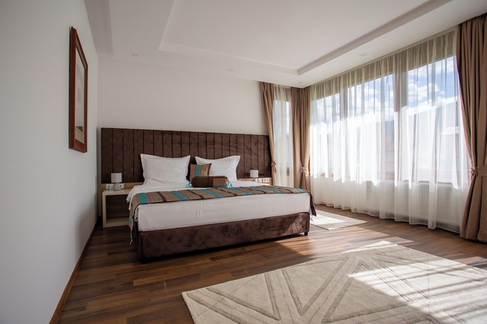 Imagen de la habitación del Hotel Malak Resort. Foto 7