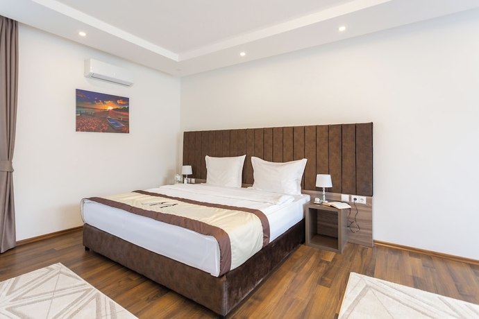 Imagen de la habitación del Hotel Malak Resort. Foto 15