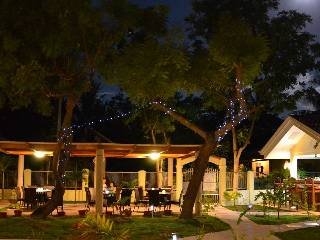 Imagen general del Hotel Malapascua Garden Resort. Foto 7