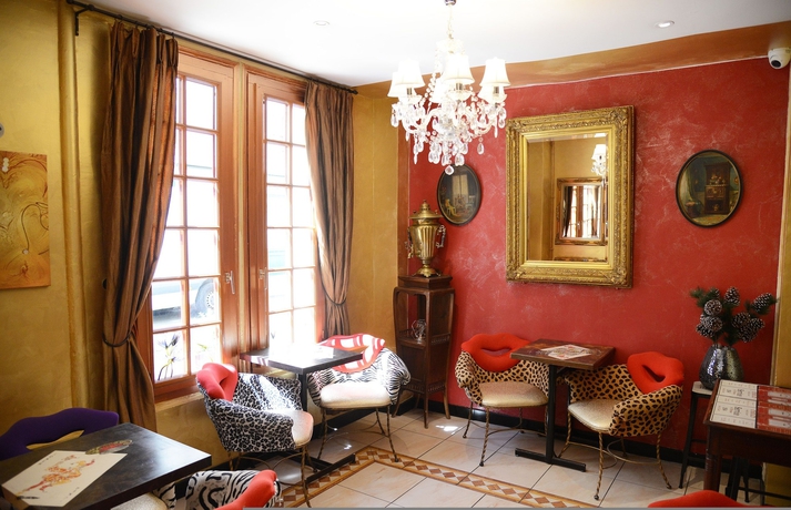 Imagen de los interiores del Hotel Malar. Foto 17