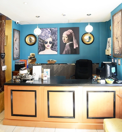 Imagen de los interiores del Hotel Malar. Foto 19