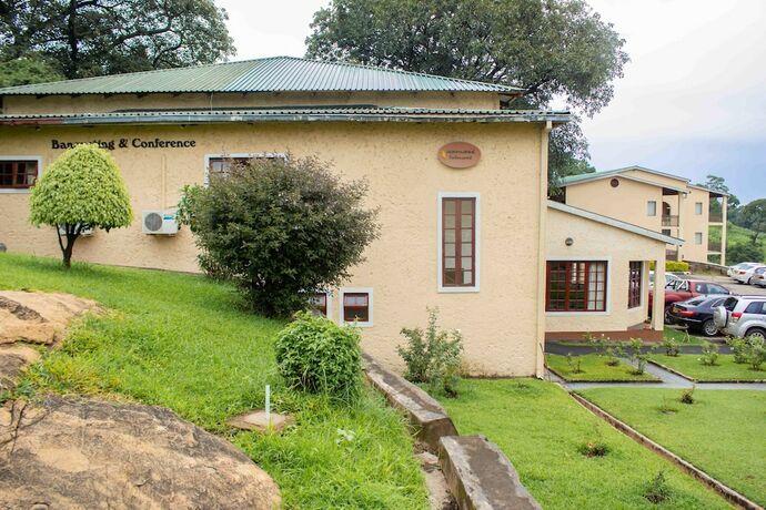 Imagen de los exteriores del Hotel Malawi Sun Hotel and Conference Centre. Foto 28