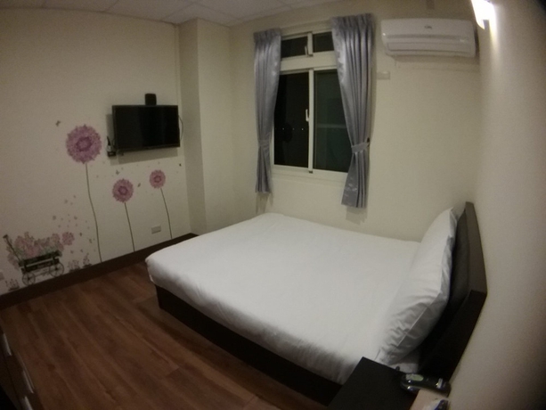 Imagen de la habitación del Hotel Malaya Guesthouse. Foto 2