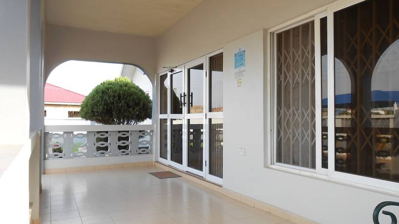 Imagen de los interiores del Hotel Malbert Inn. Foto 17