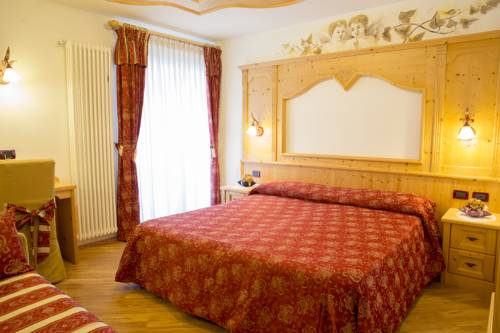 Imagen de la habitación del Hotel Malder. Foto 7