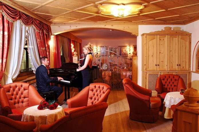 Imagen de los interiores del Hotel Malder. Foto 19