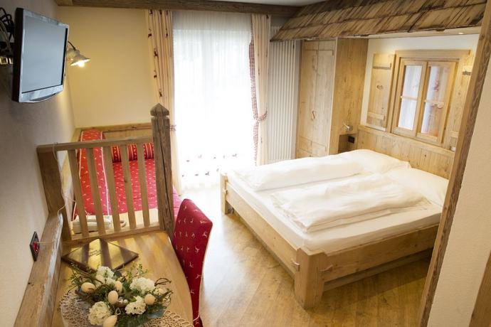 Imagen de la habitación del Hotel Malder. Foto 16