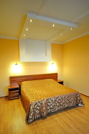 Imagen de la habitación del Hotel Maldini. Foto 6