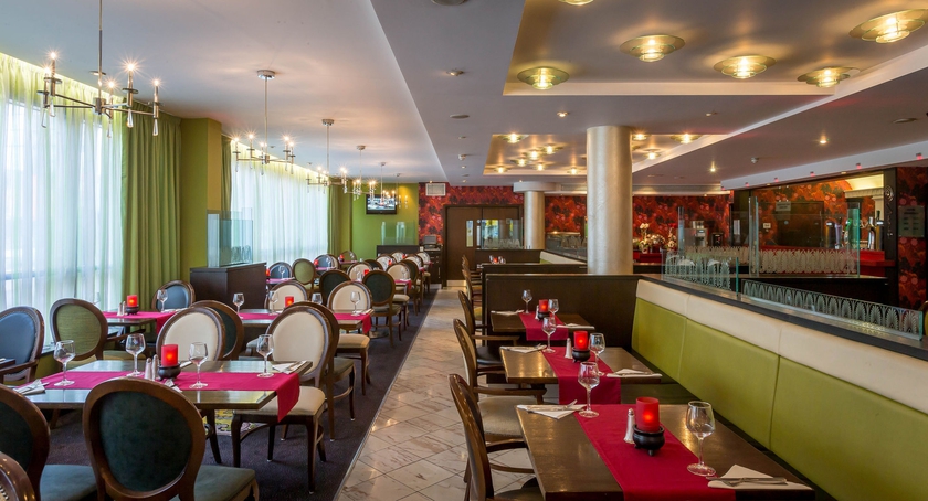 Imagen del bar/restaurante del Hotel Maldron Parnell Square. Foto 2