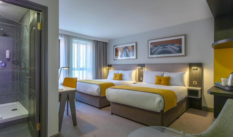 Imagen de la habitación del Hotel Maldron Pearse Street. Foto 3