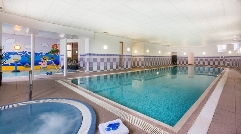 Imagen de la piscina del Hotel Maldron Shandon Cork. Foto 19