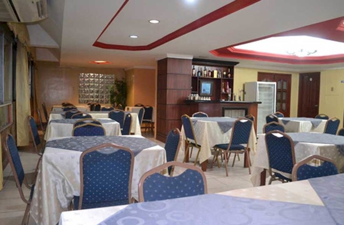 Imagen del bar/restaurante del Hotel Malecon Inn. Foto 3