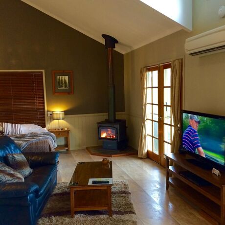 Imagen de la habitación del Hotel Maleny Luxury Cottages. Foto 26