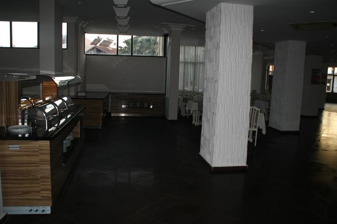 Imagen general del Hotel Malhun. Foto 5