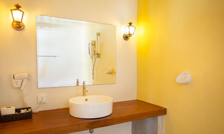 Imagen de la habitación del Hotel Mali Resort Pattaya Beach Koh Lipe. Foto 2