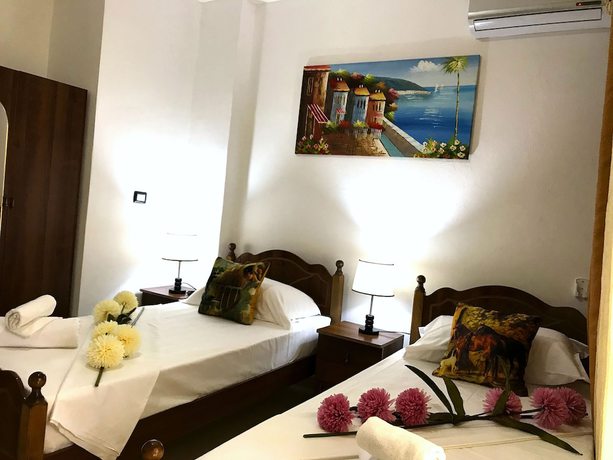 Imagen de la habitación del Hotel Mali i Robit. Foto 12