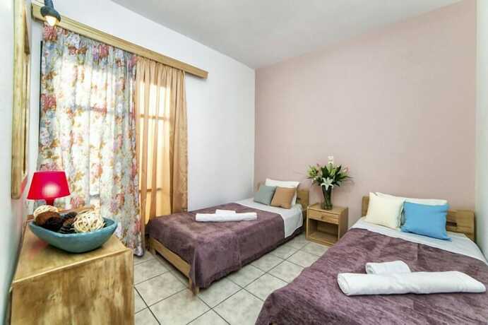 Imagen de la habitación del Hotel Malia Central. Foto 17