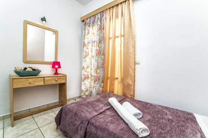 Imagen de la habitación del Hotel Malia Central. Foto 19