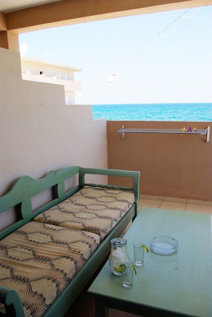 Imagen de los exteriores del Hotel Malia Resort. Foto 8