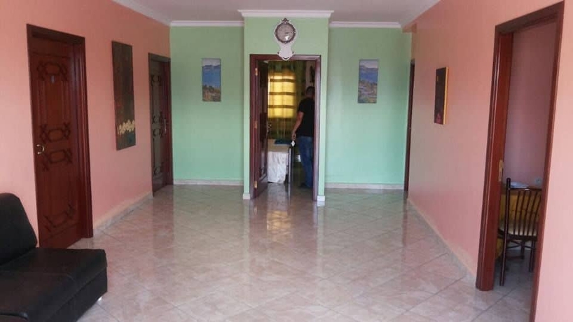 Imagen de la habitación del Hotel Maliana Star. Foto 11