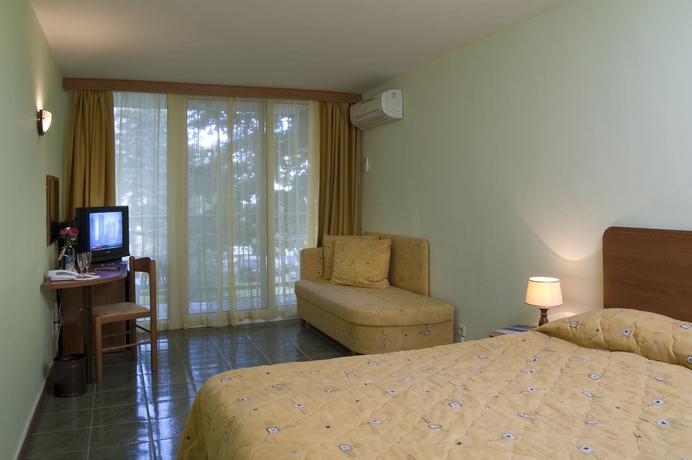 Imagen de la habitación del Hotel Malibu, Albena. Foto 2