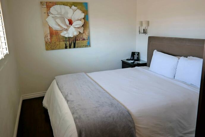 Imagen de la habitación del Hotel Malibu Country Inn. Foto 20