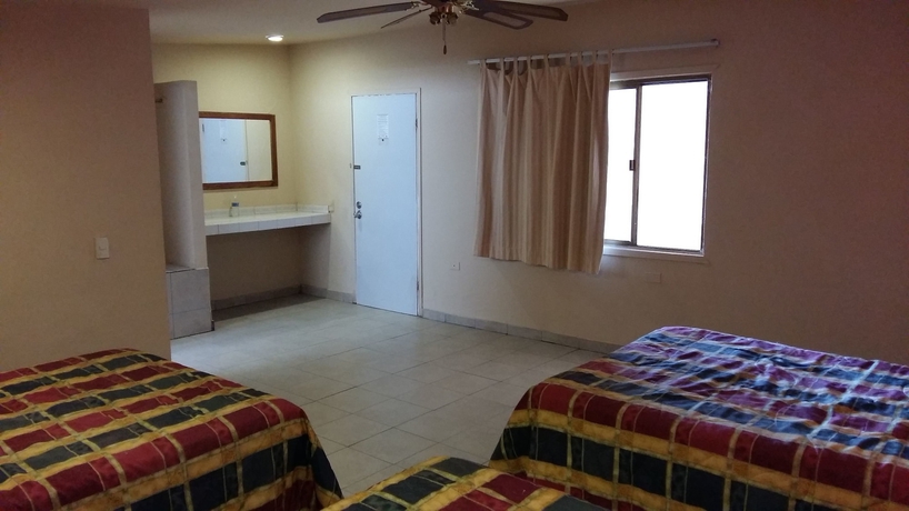 Imagen de la habitación del Hotel Malibu Guaymas. Foto 9