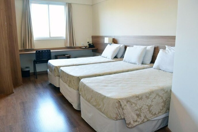 Imagen de la habitación del Hotel Malibu Inn, Campinas. Foto 17
