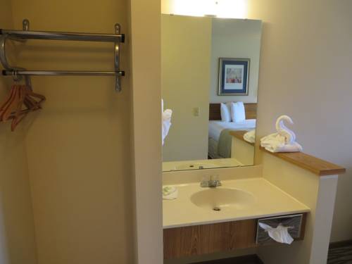 Imagen de la habitación del Hotel Malibu Inn, Wisconsin Dells. Foto 3