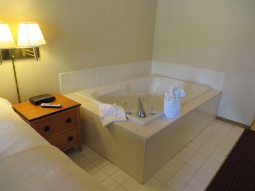 Imagen de la habitación del Hotel Malibu Inn, Wisconsin Dells. Foto 7